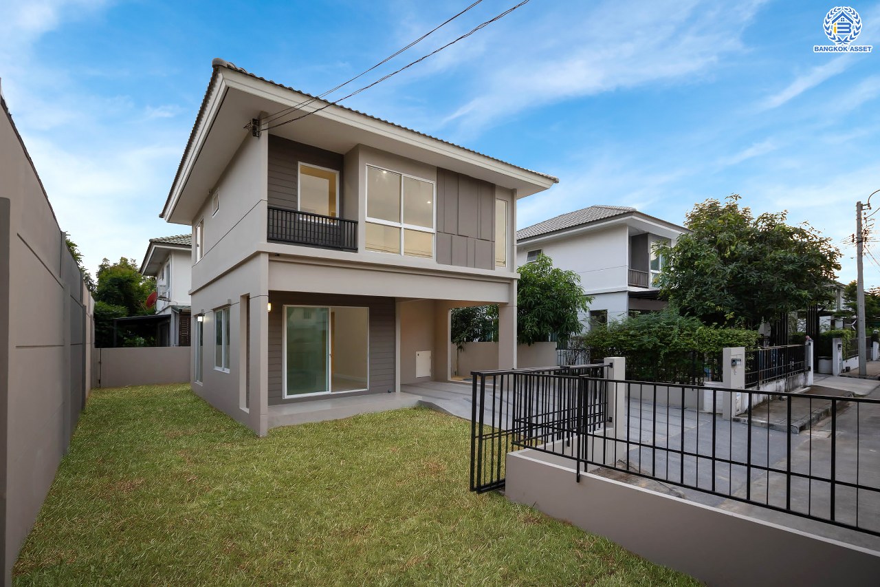 บ้านมือสองตกแต่งใหม่ สังคมคุณภาพแบรนด์ LH โครงการ อินนิซิโอ ปิ่นเกล้า-วงแหวน หลังมุม เนื้อที่ 52.5 ตร.ว. ฟังก์ชัน 3 ห้องนอน 2 ห้องน้ำ 2 ที่จอดรถ บนทำเลศักยภาพ เดินทางสะดวก เชื่อมต่อทั้งปิ่นเกล้า-ศาลายา ใกล้เซ็นทรัลเวสต์เกต รถไฟฟ้าสายสีม่วง "สถานีตลาดบางใหญ่" และทางด่วน "กาญจนาภิเษก"